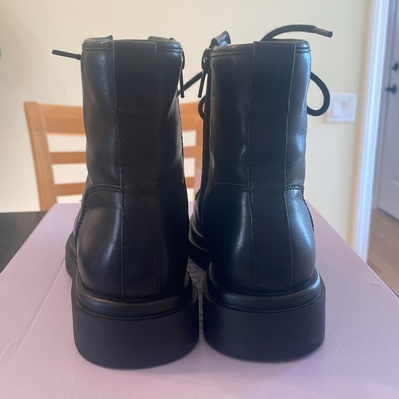 Madden Girl Paloma Bootie - Picture 7 of 8